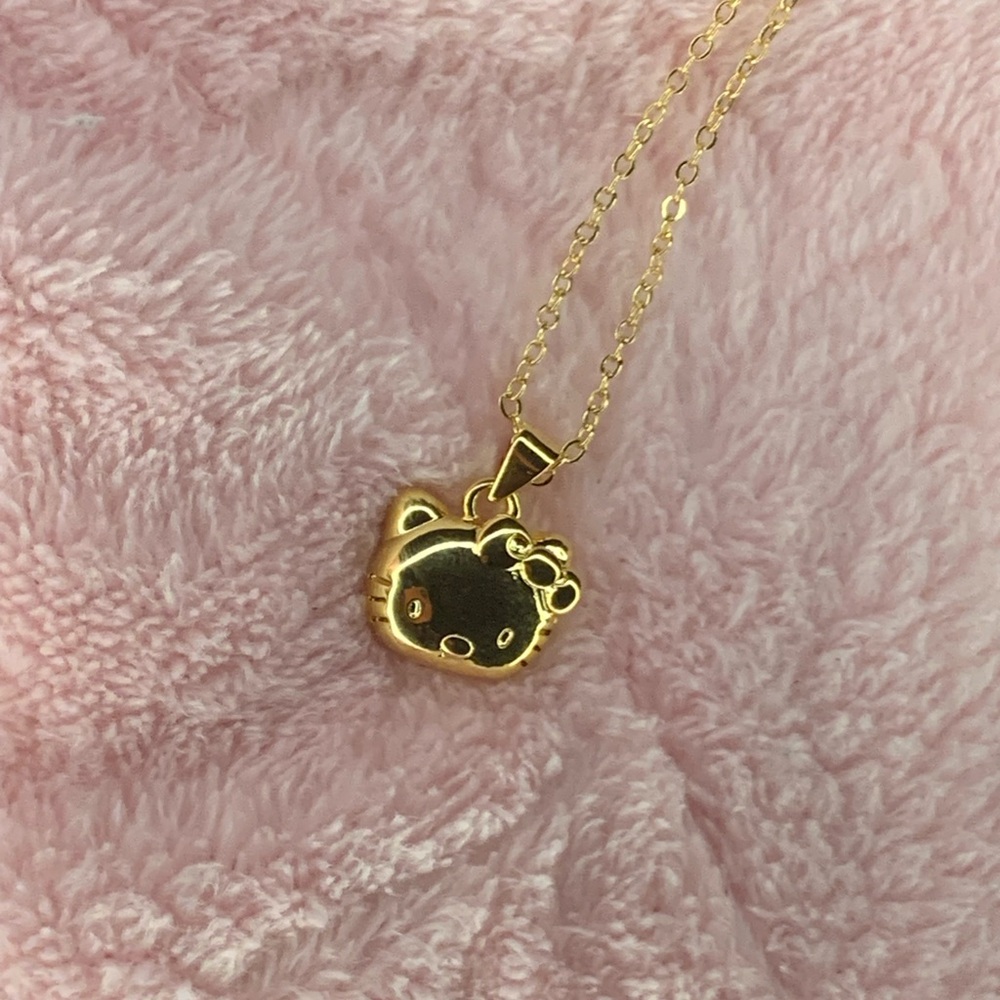 Gold Hello Kitty Pendant Necklace